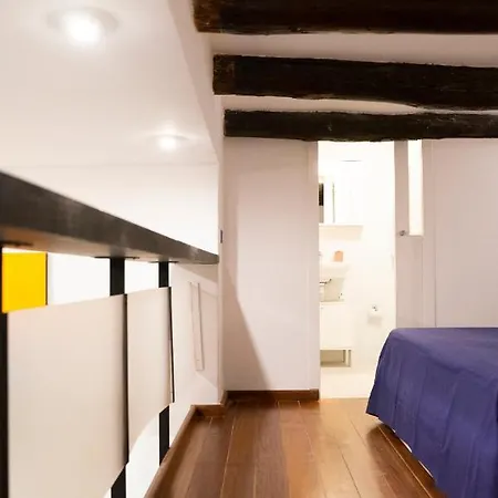Tom Apartmán