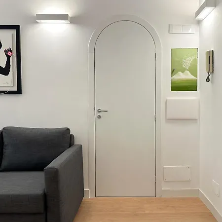 Apartment Tom