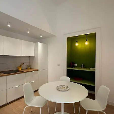 Apartment Tom Naples
